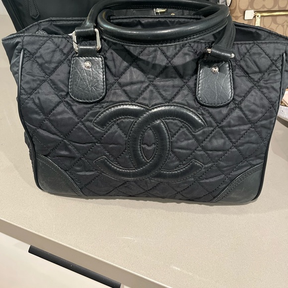 CHANEL Handbags - Chanel - Quilted authentic preloved vintage